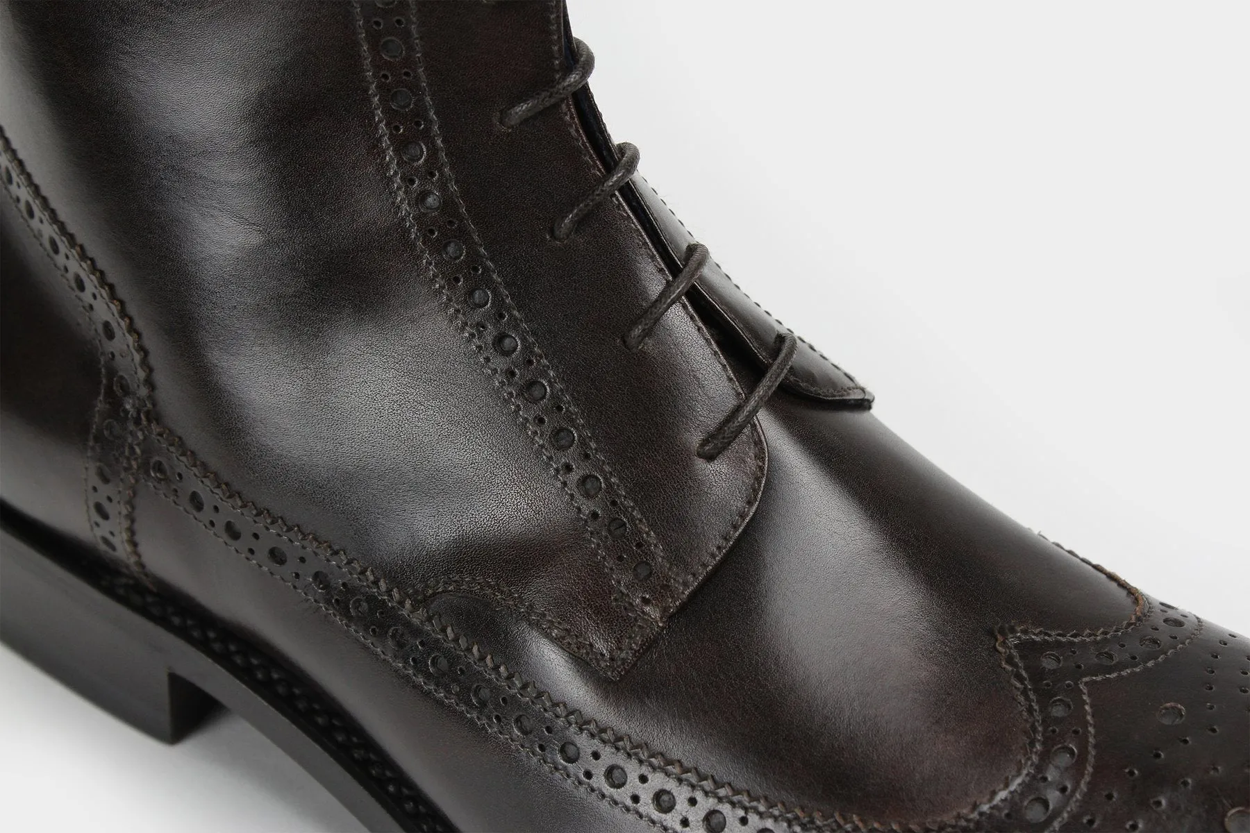 BETINO • Custom Fitted Bespoke Wingtip Brogue Boots • CHOCOLATE