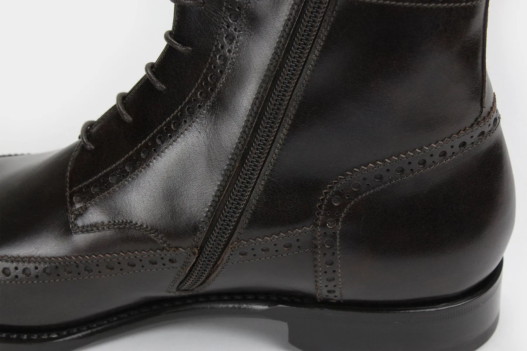 BETINO • Custom Fitted Bespoke Wingtip Brogue Boots • CHOCOLATE