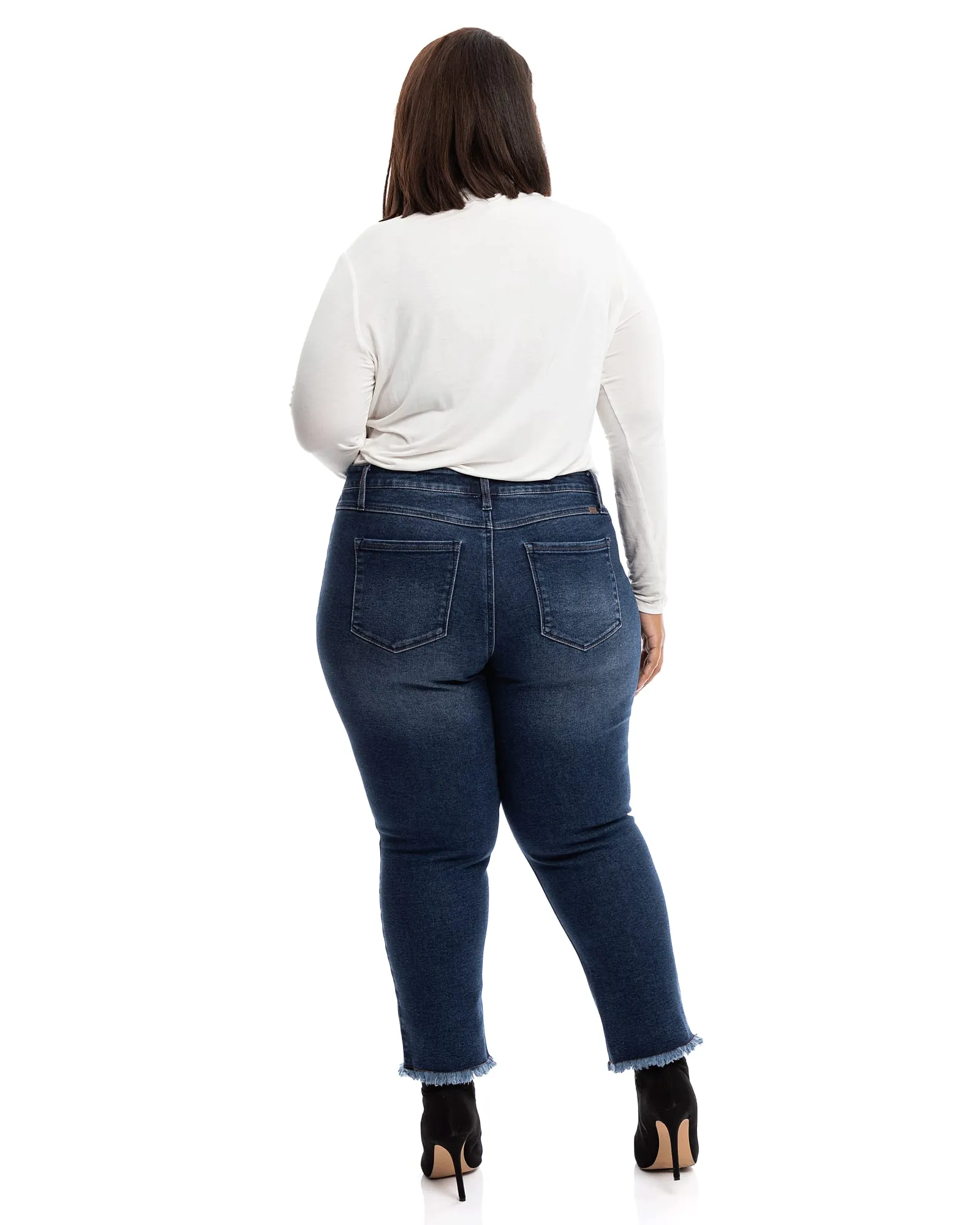 Carrie Frayed Hem Girlfriend Jean | Talia