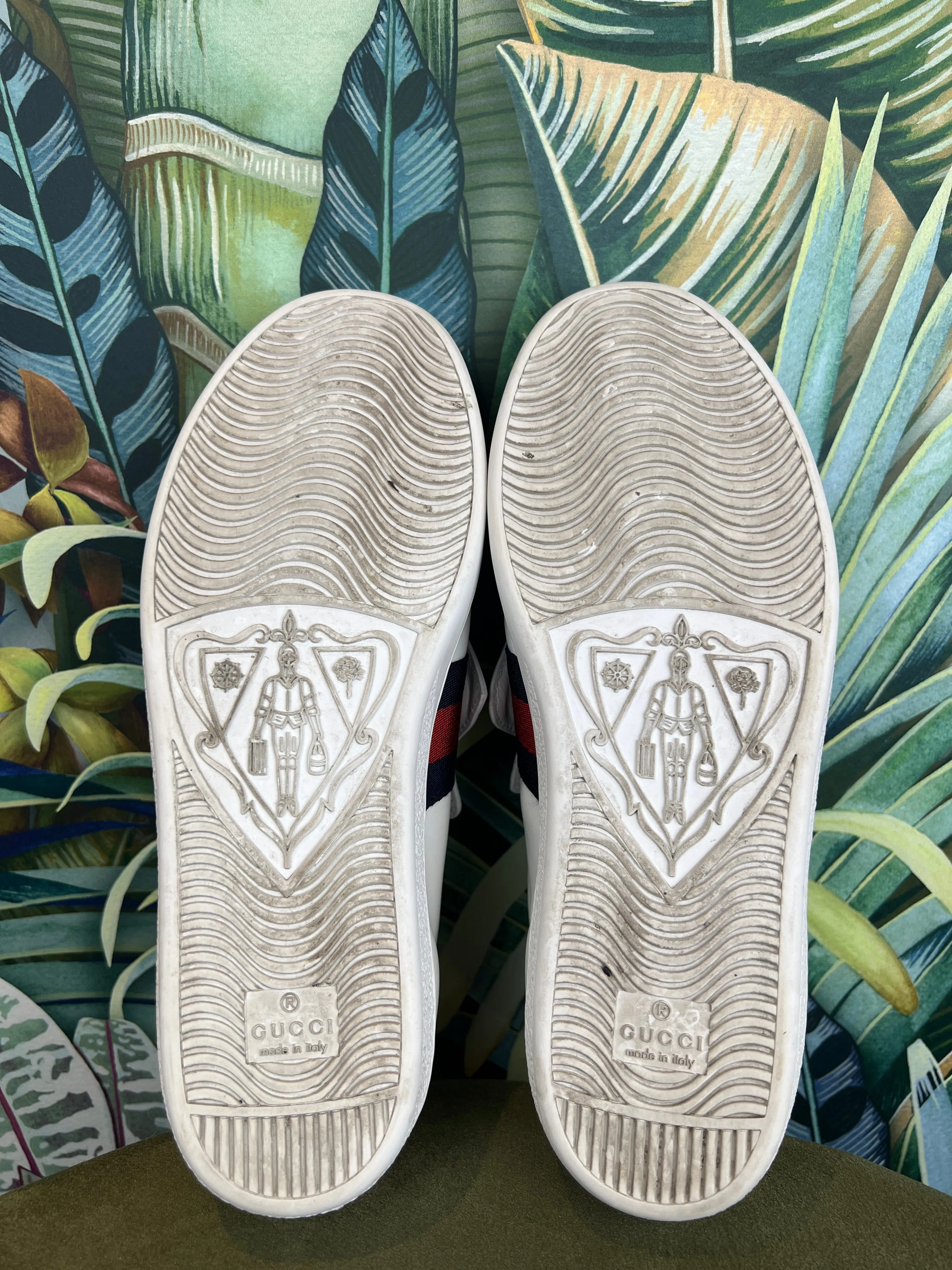 Gucci sneakers limited edition