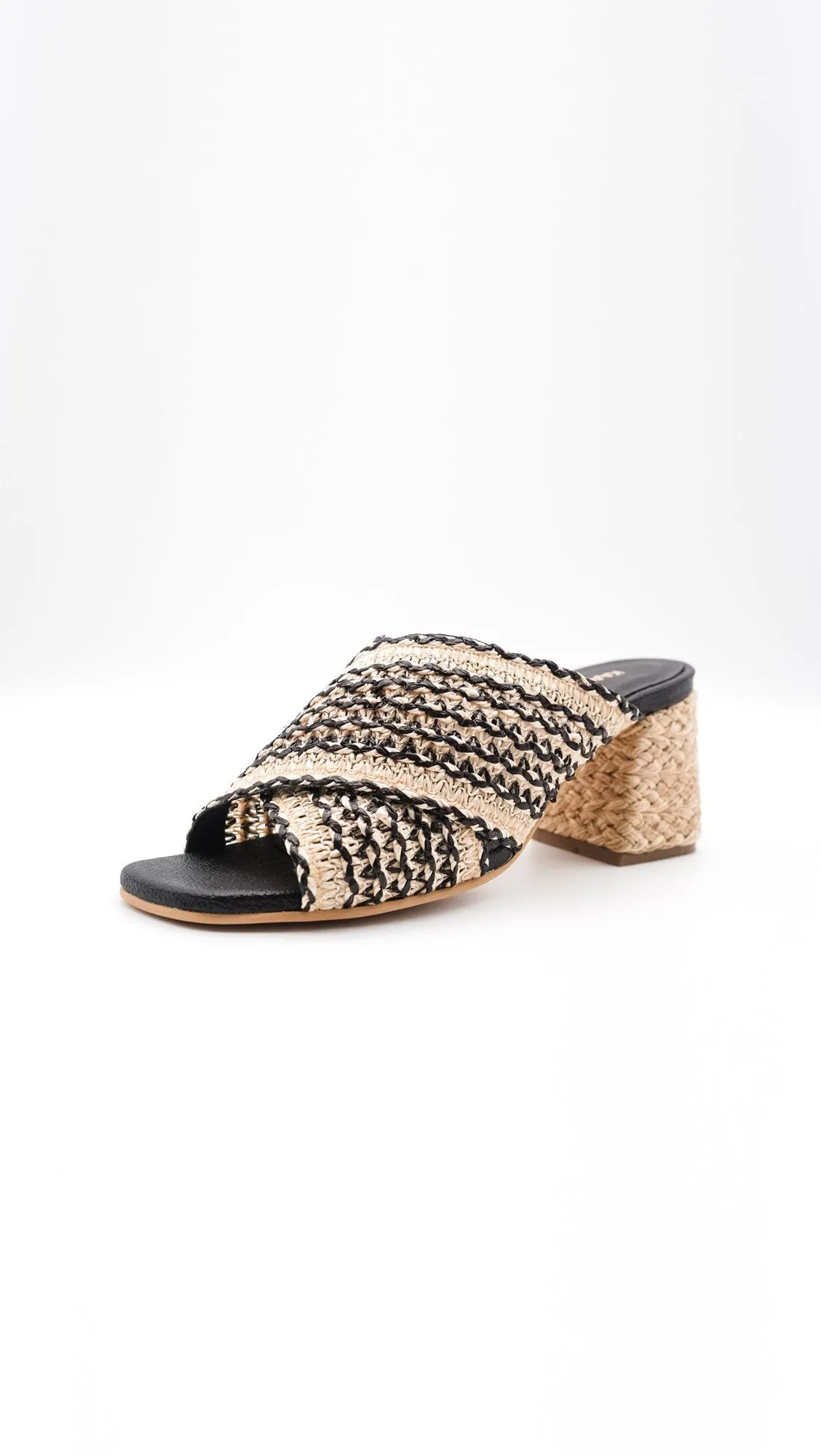 Kaanas Borneo Cross Over Heel Sandal- Black