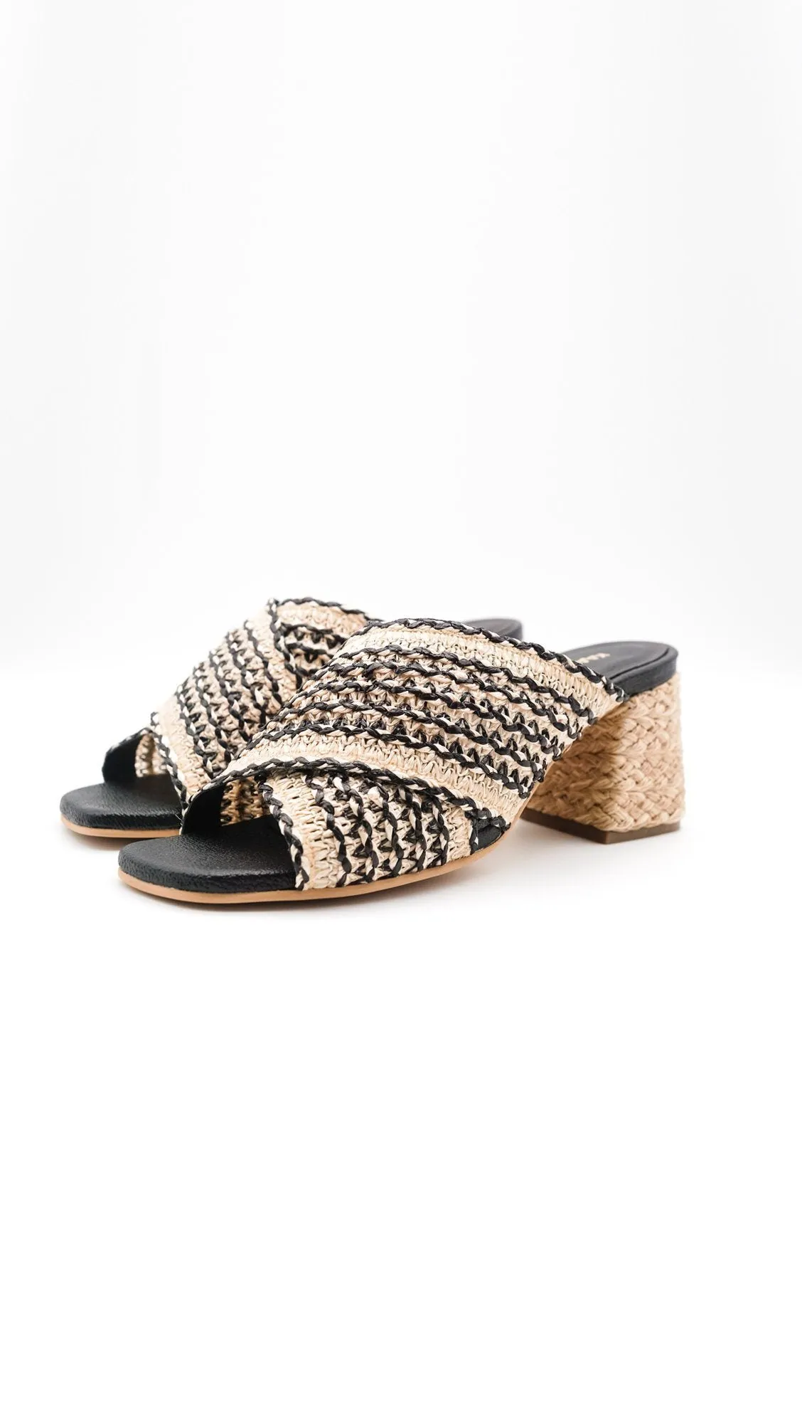 Kaanas Borneo Cross Over Heel Sandal- Black