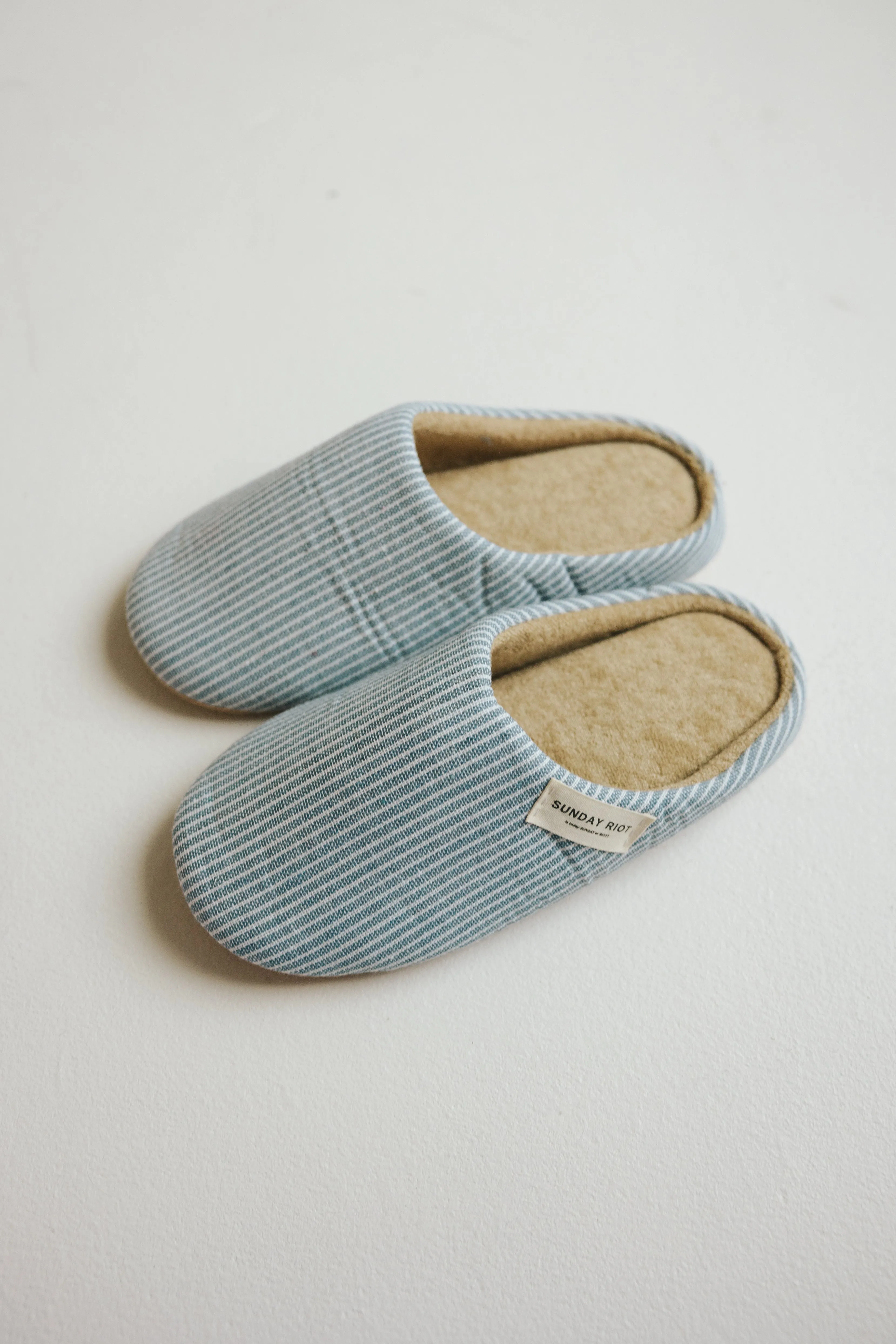 Riot Micro Stripped Slippers in- Blueberry