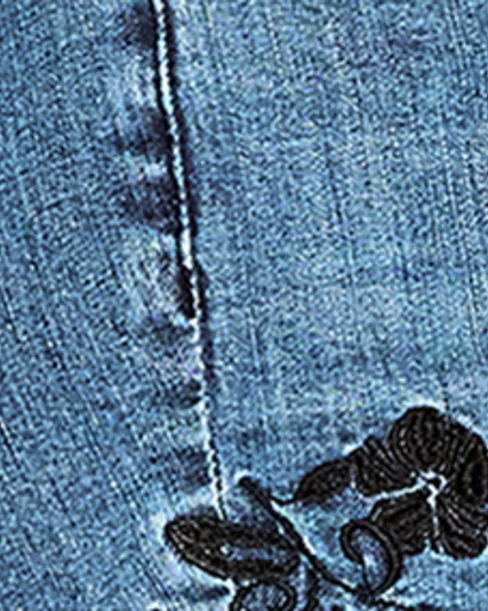 Selma Embroidered Capri | Medium Wash