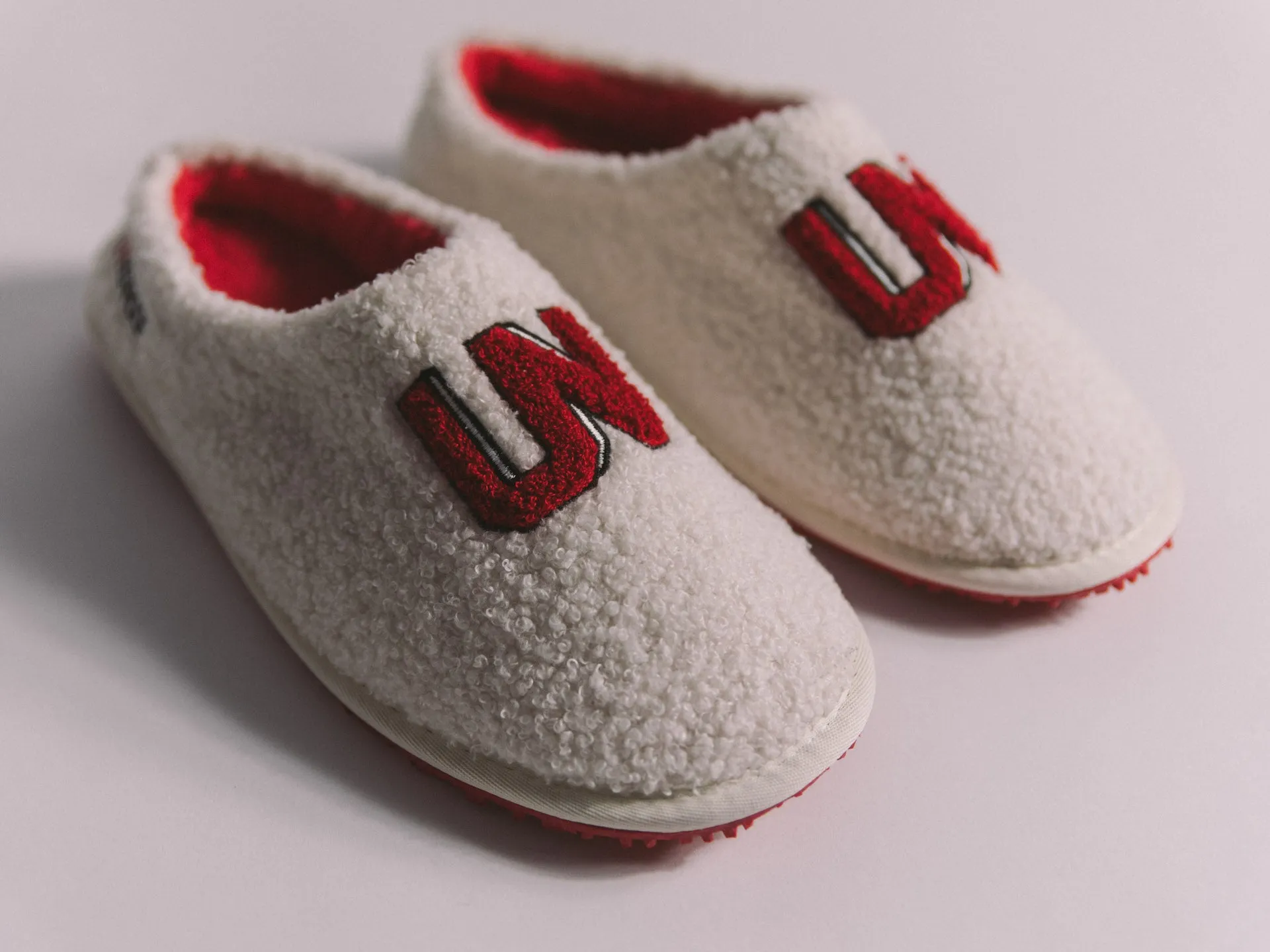 UNHEARDOF Core Logo Indoor House Slippers 'Dobby' OG $55.00