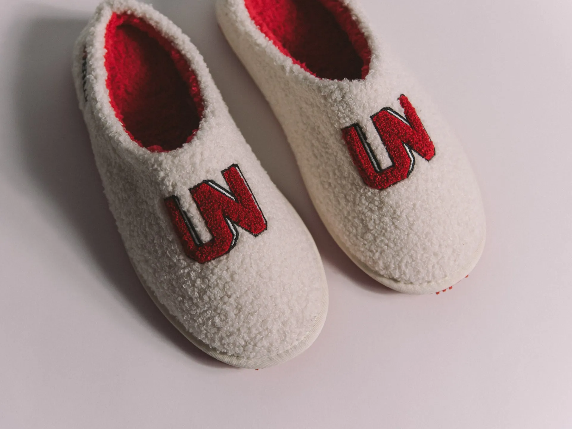 UNHEARDOF Core Logo Indoor House Slippers 'Dobby' OG $55.00